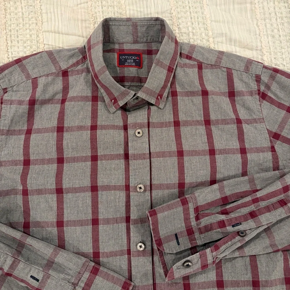 UNTUCKit Men’s Slim Fit Plaid Button Down Shirt Gray Burgundy Large